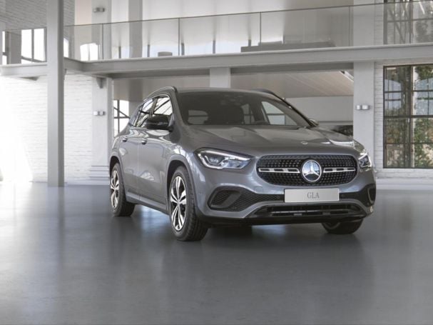Mercedes-Benz GLA 250 4M Progressive Night Standheizung AHK Mercedes-Benz GLA 250 4M Progressive Night Standheizung AHK