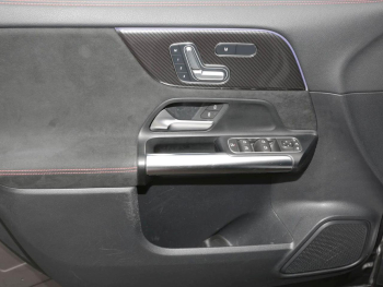 Mercedes-Benz GLA 250 4M AMG MBUX Navi Memory ParkPaket