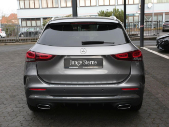 Mercedes-Benz GLA 250 4M AMG MBUX Navi Memory ParkPaket