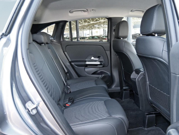 Mercedes-Benz GLA 250 4M Progressive Night Kamera Easy-Pack