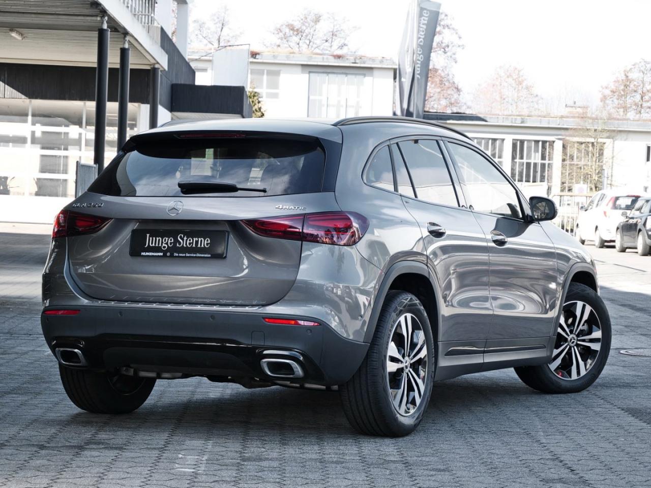 Mercedes-Benz GLA 250 4M Progressive Night Kamera Easy-Pack