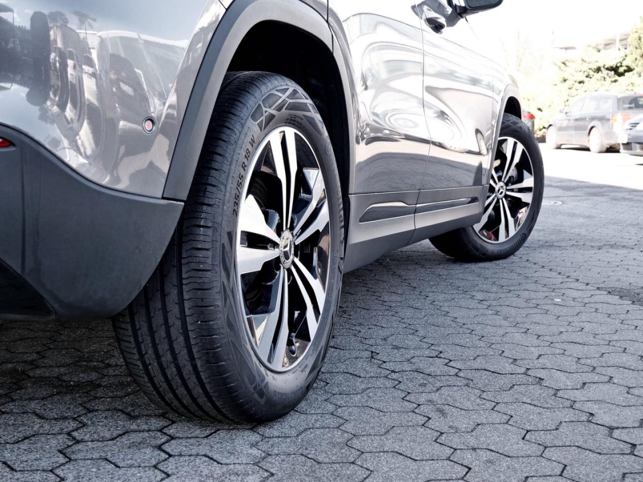 Mercedes-Benz GLA 250 4M Progressive Night Kamera Easy-Pack