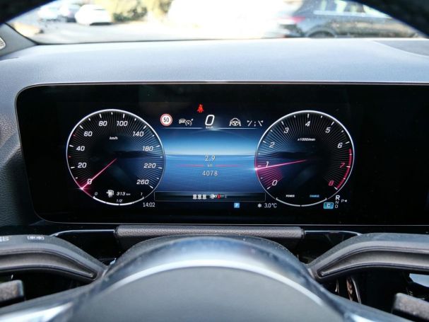 Mercedes-Benz GLA 250 4M Night Distronic Kamera AHK EasyPack