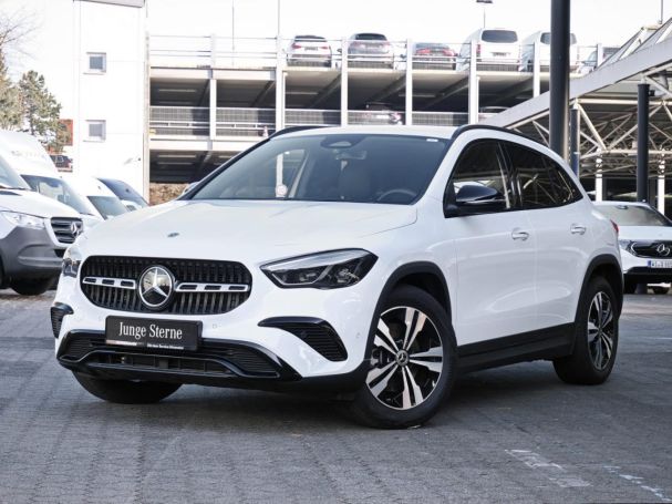 Mercedes-Benz GLA 250 4M Night Distronic Kamera AHK EasyPack