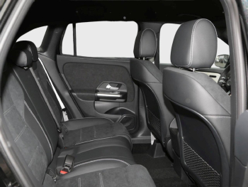 Mercedes-Benz GLA 250 4MATIC AMG Night MBUX Navi Kamera AHK