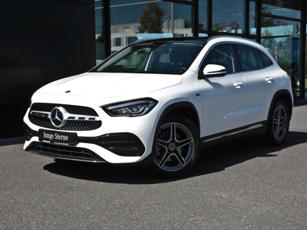 Mercedes-Benz GLA 250 e AMG MBUX Navi LED Panorama AHK