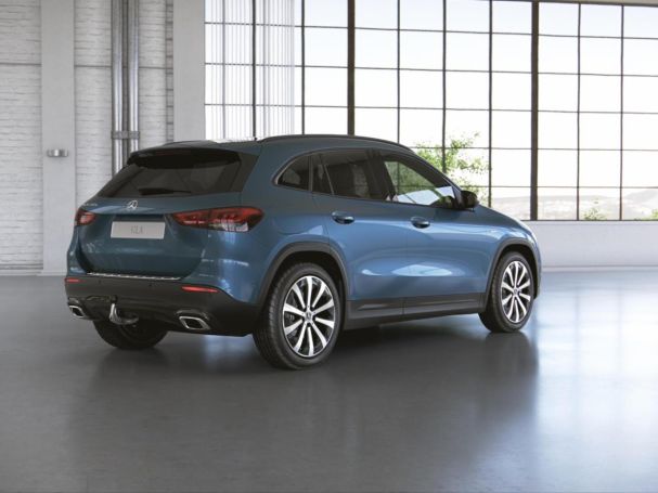 Mercedes-Benz GLA 250 e Progressive Night Burmester Kamera Mercedes-Benz GLA 250 e Progressive Night Burmester Kamera