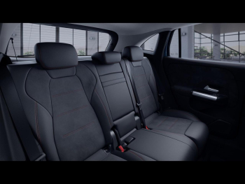 Mercedes-Benz GLA 250 e AMG MBUX Navi Panorama EasyPack Kamera