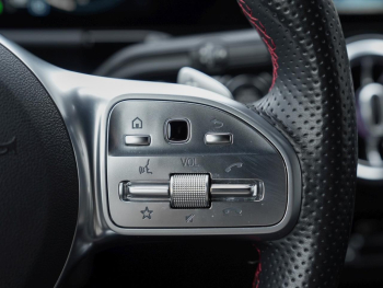 Mercedes-Benz GLA 250 e AMG MBUX Navi EasyPack Public-Charging