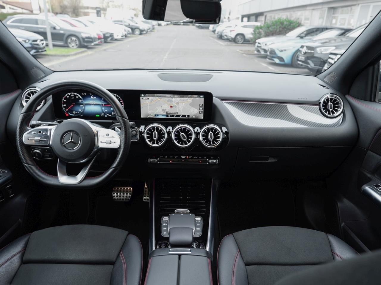 Mercedes-Benz GLA 250 e AMG MBUX Navi EasyPack Public-Charging