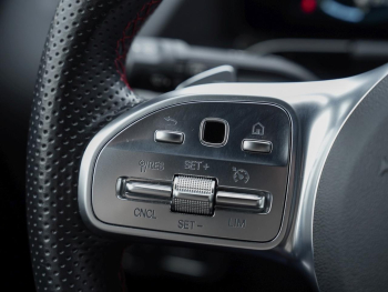 Mercedes-Benz GLA 250 e AMG MBUX Navi EasyPack Public-Charging