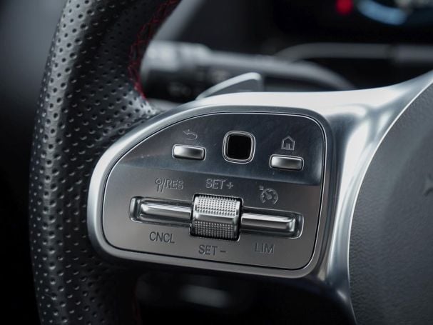 Mercedes-Benz GLA 250 e AMG MBUX Navi EasyPack Public-Charging