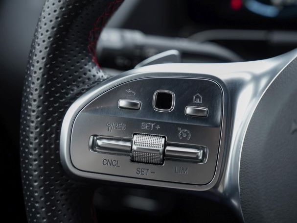 Mercedes-Benz GLA 250 e AMG MBUX Navi EasyPack Public-Charging