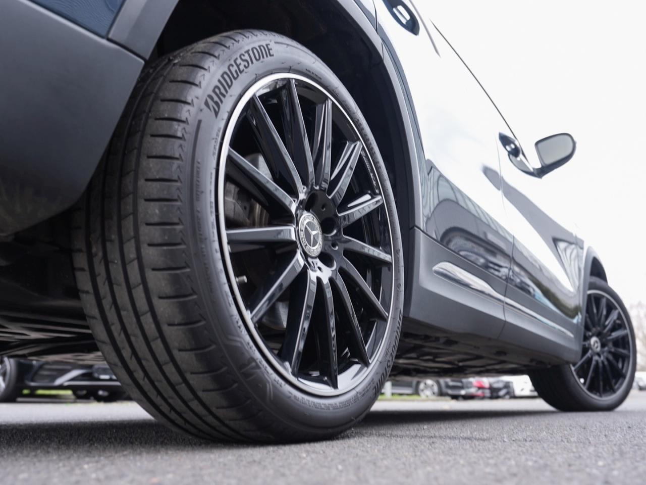 Mercedes-Benz GLA 250 e AMG MBUX Navi EasyPack Public-Charging