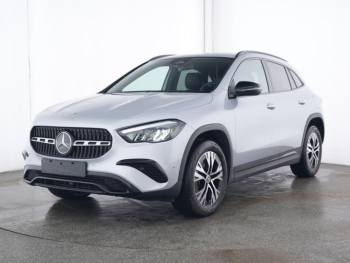 Mercedes-Benz GLA 250 e Progressive Night AHK EasyP Kamera