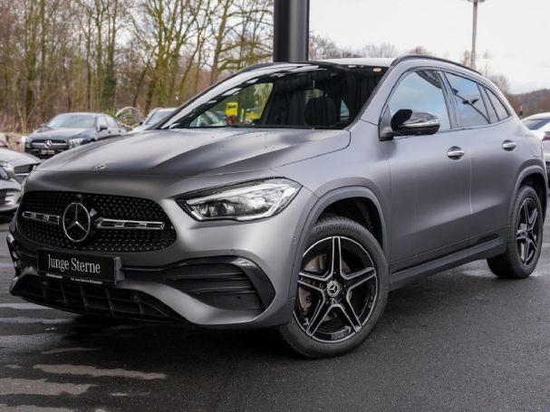 Mercedes-Benz GLA 250 e AMG Night Distronic Panorama 360°