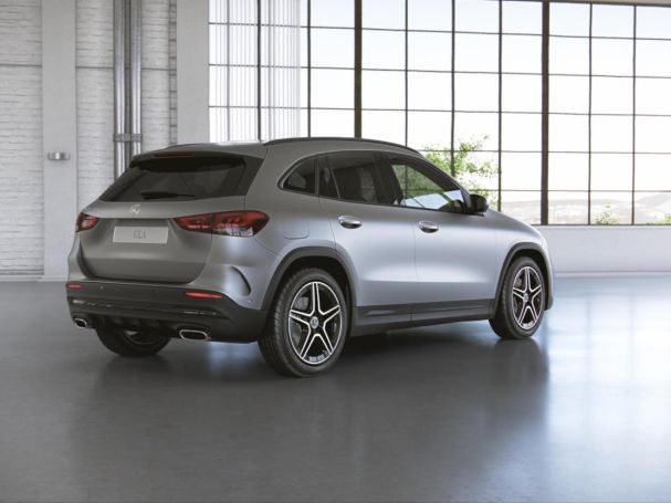 Mercedes-Benz GLA 250 e AMG Night Distronic Panorama 360°