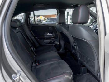 Mercedes-Benz GLA 250 e AMG Night Distronic Kamera HeadUp