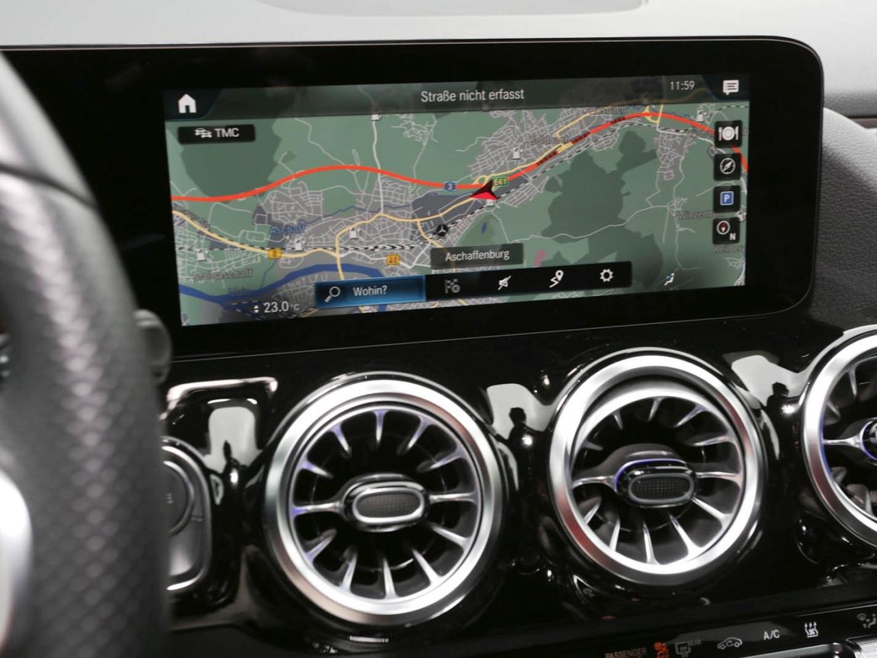 Mercedes-Benz GLA 250 e AMG Night Distronic Memory 360° AHK