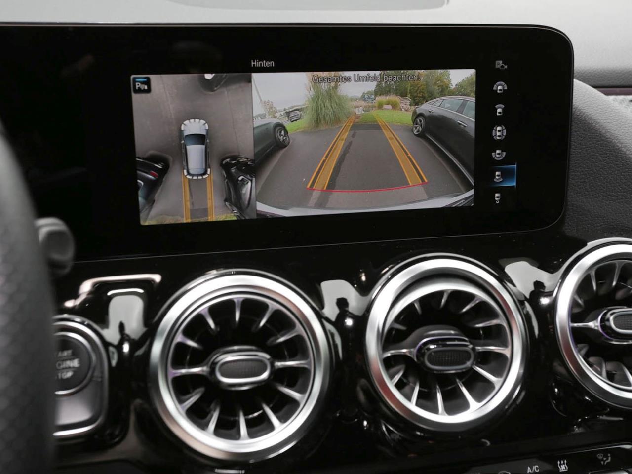 Mercedes-Benz GLA 250 e AMG Night Distronic Memory 360° AHK