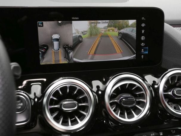 Mercedes-Benz GLA 250 e AMG Night Distronic Memory 360° AHK