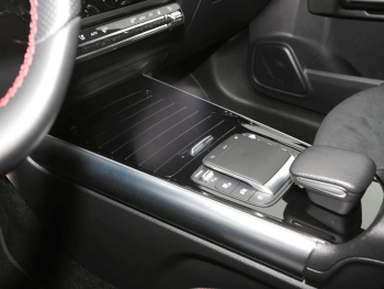 Mercedes-Benz GLA 250 e AMG Night Distronic Memory 360° AHK