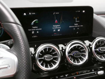 Mercedes-Benz GLA 250 e AMG Night Distronic Memory 360° AHK