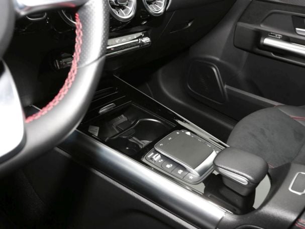 Mercedes-Benz GLA 250 e AMG Night Distronic Memory 360° AHK