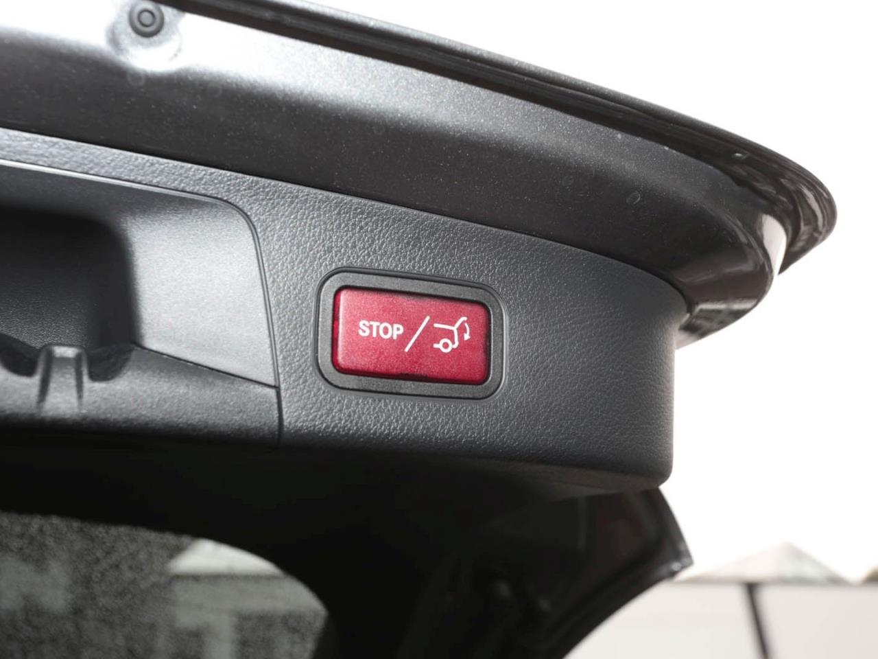 Mercedes-Benz GLA 250 e AMG Night Distronic Memory 360° AHK