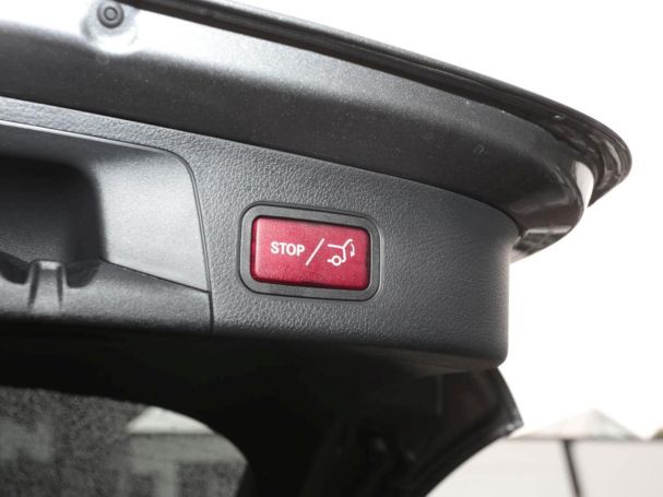 Mercedes-Benz GLA 250 e AMG Night Distronic Memory 360° AHK