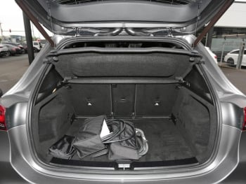 Mercedes-Benz GLA 250 e AMG Night Distronic Memory 360° AHK