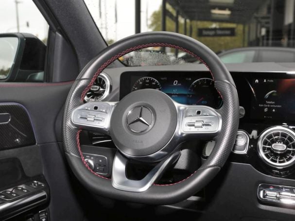 Mercedes-Benz GLA 250 e AMG Night Distronic Memory 360° AHK