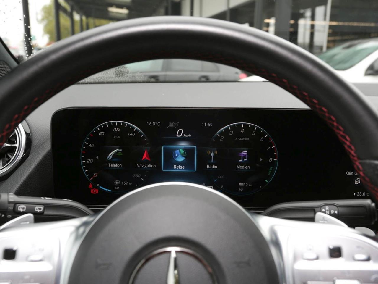 Mercedes-Benz GLA 250 e AMG Night Distronic Memory 360° AHK