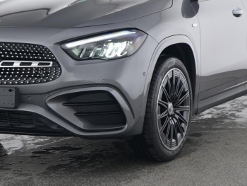 Mercedes-Benz GLA 250 e AMG Night Navi-Prem. AHK Memory EasyP