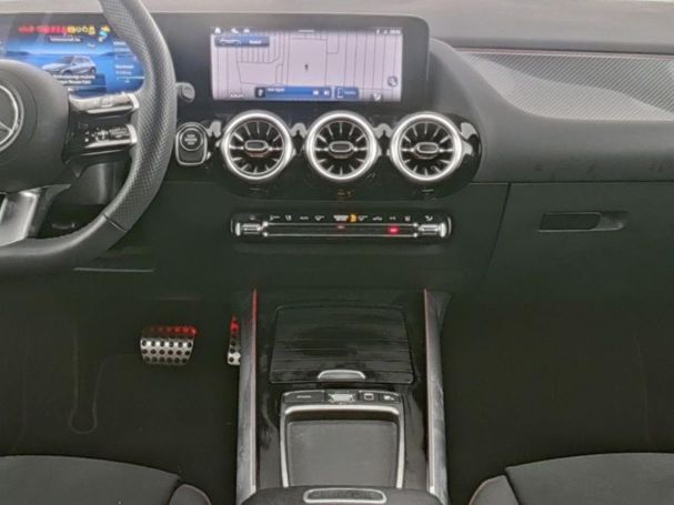 Mercedes-Benz GLA 250 e AMG Night Navi-Prem. AHK Memory EasyP