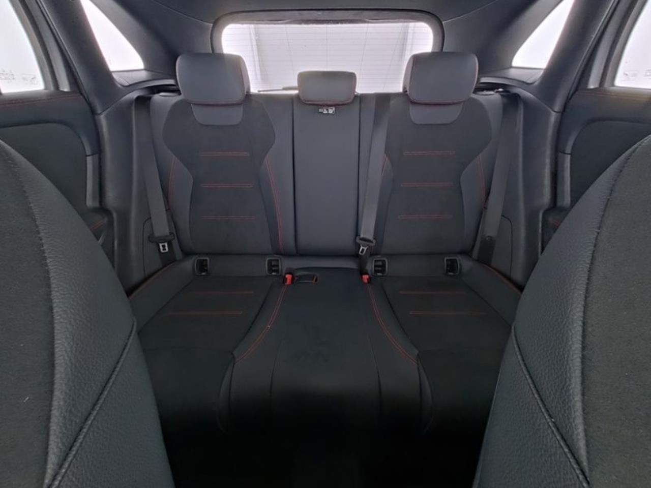 Mercedes-Benz GLA 250 e AMG Night Navi-Prem. AHK Memory EasyP