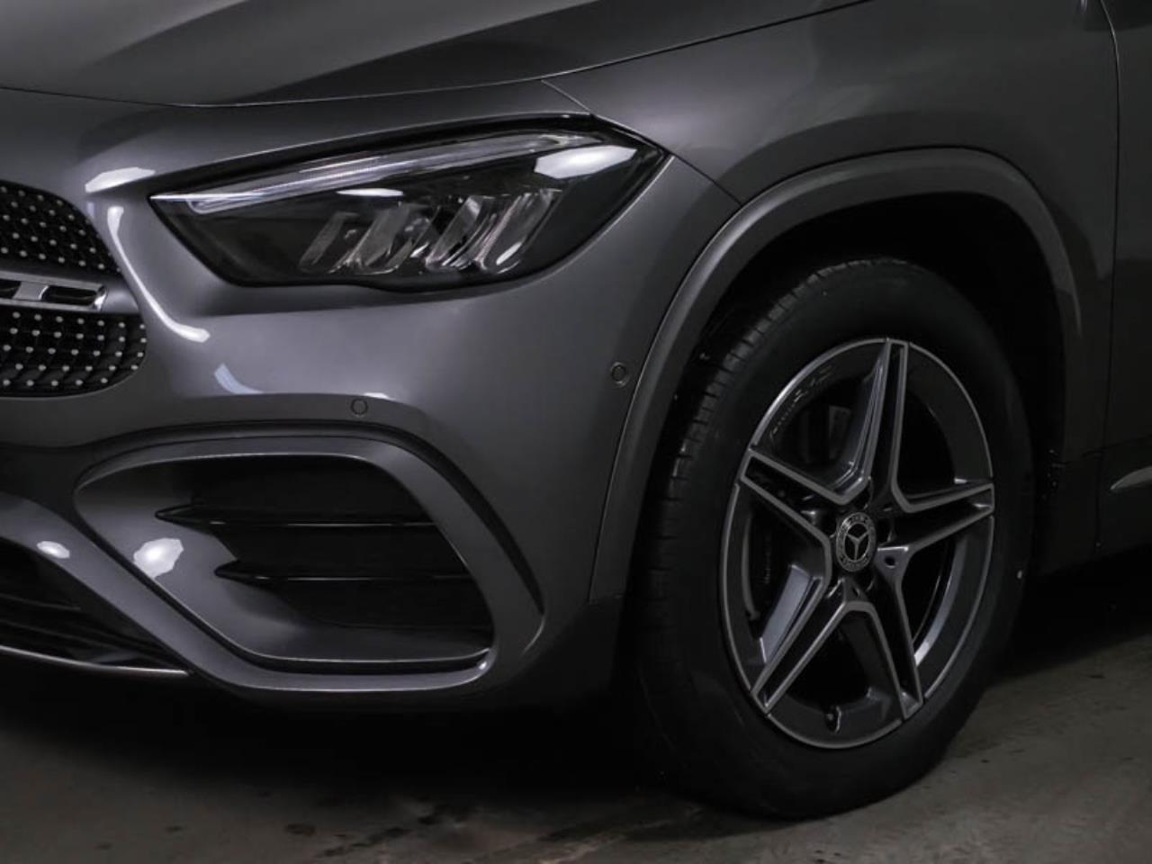 Mercedes-Benz GLA 250 e AMG Navi AHK Memory Lenkradheizung 360°