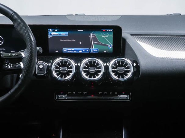 Mercedes-Benz GLA 250 e AMG Navi AHK Memory Lenkradheizung 360°