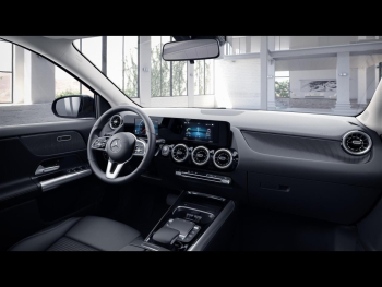 Mercedes-Benz GLA 250 e Progressive Panorama AHK ParkP LED