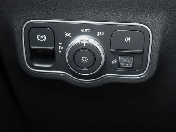 Mercedes-Benz GLA 250 e AMG Night MBUX Navi ParkPaket Totwinkel