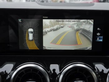 Mercedes-Benz GLA 250 e AMG Night MBUX Navi ParkPaket Totwinkel