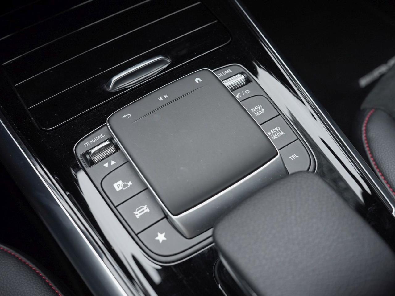 Mercedes-Benz GLA 250 e AMG Night MBUX Navi ParkPaket Totwinkel