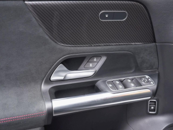 Mercedes-Benz GLA 250 e AMG Night MBUX Navi ParkPaket Totwinkel