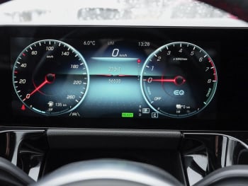 Mercedes-Benz GLA 250 e AMG Night MBUX Navi ParkPaket Totwinkel