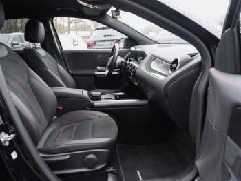 Mercedes-Benz GLA 250 e AMG Night MBUX Navi ParkPaket Totwinkel