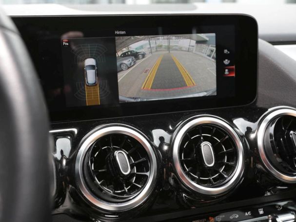 Mercedes-Benz GLA 250 e Style MBUX Navi Multikontur EasyPack