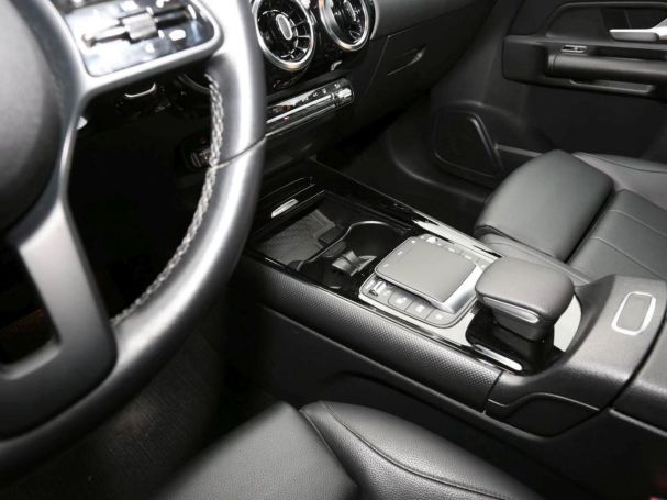 Mercedes-Benz GLA 250 e Style MBUX Navi Multikontur EasyPack