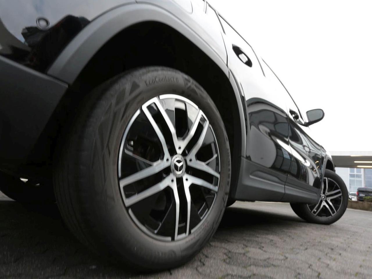 Mercedes-Benz GLA 250 e Style MBUX Navi Multikontur EasyPack