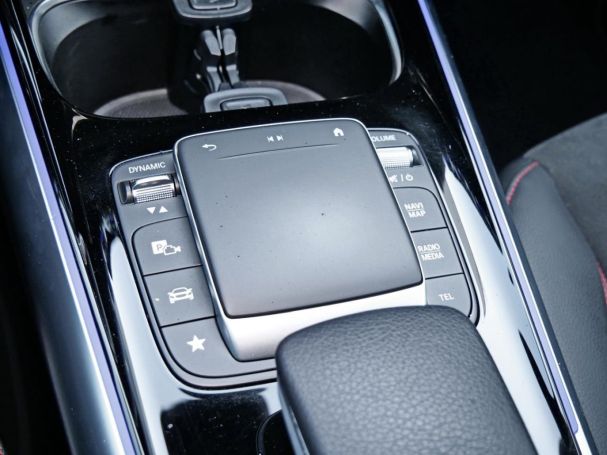 Mercedes-Benz GLA 250 e AMG Navi LED Kamera KeylessGo Klima