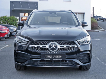 Mercedes-Benz GLA 250 e AMG Navi LED Kamera KeylessGo Klima